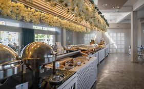 Marathon Beach Resort